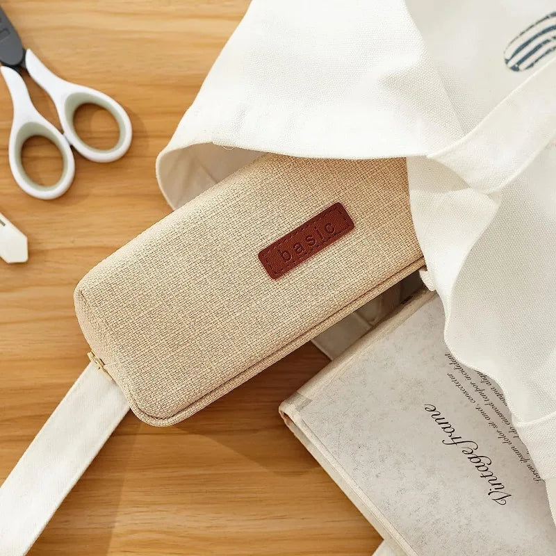 ESSENTIALS ORGANIZER